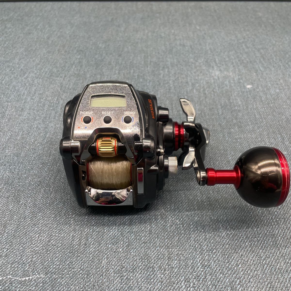 333 ダイワ DAIWA MAGSEALEDシーボーグ 200J 使用距離110.8km 使用41.2