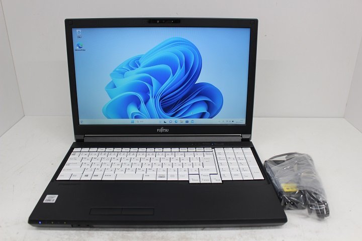 FUJITSU ESPRIMO Q556/R Core i3-7100T 3.4GHz/8GB/500GB/DVD/OS無