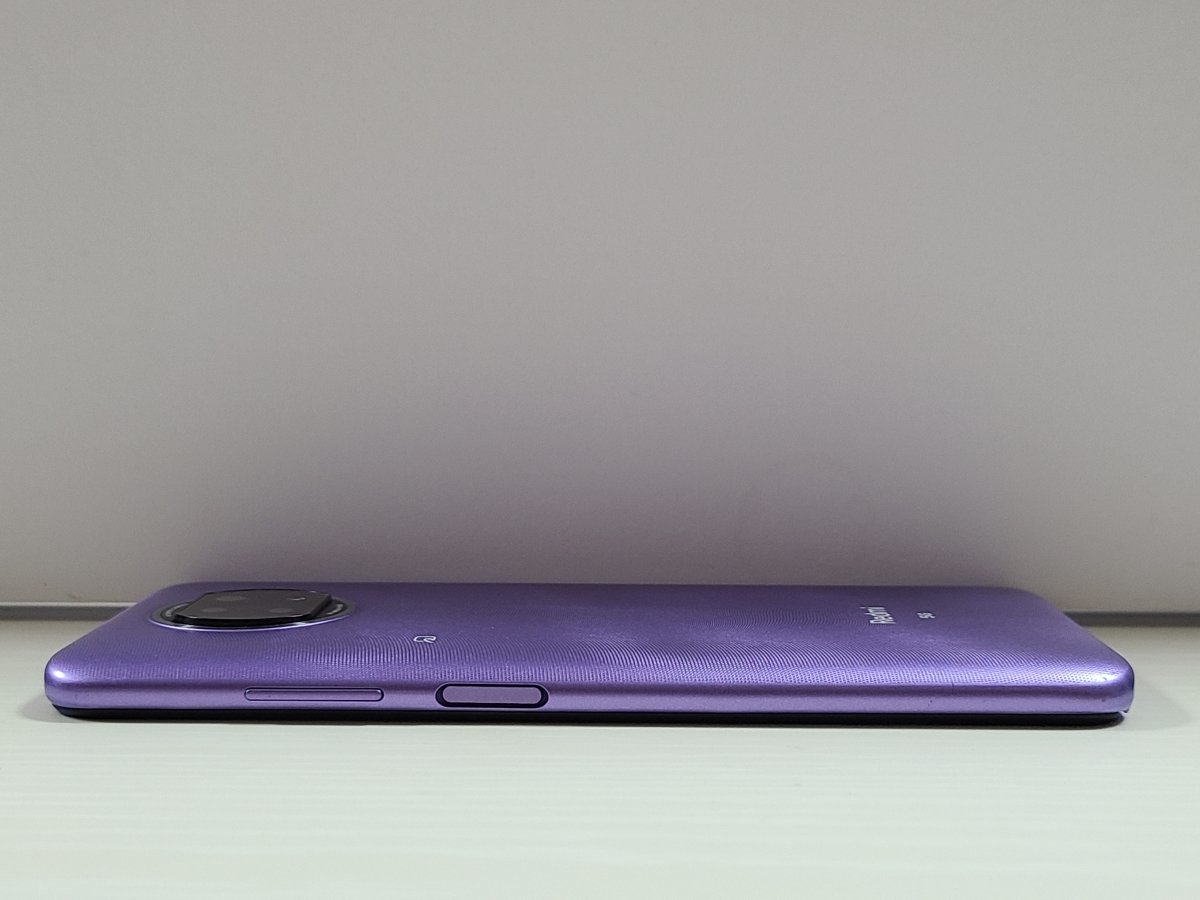 ☆【33826WM】 ジャンク SoftBank A001XM Xiaomi Redmi Note 9T デイ