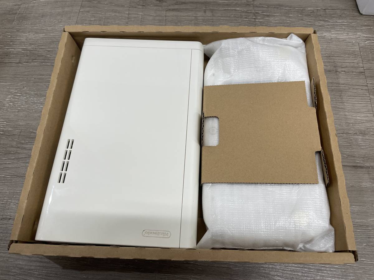 動作確認済 任天堂 Wii U プレミアムセット 32GB 白☆ソフト3本付き