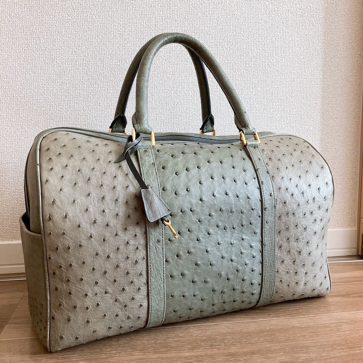 オーストリッチ GENUINE Ostrich ボストンバッグ グリーン 緑 キプロス 
