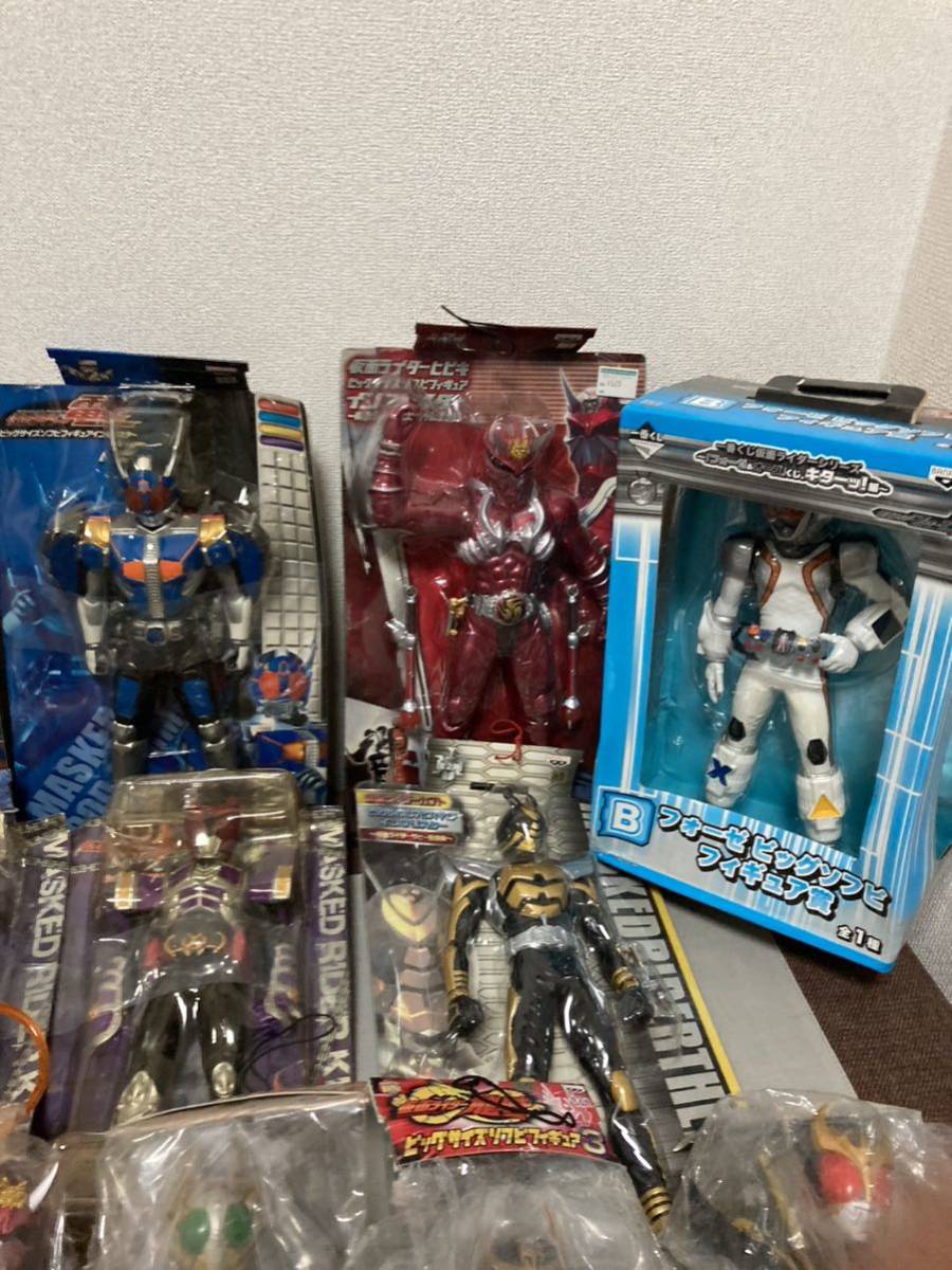 S H.Figuarts 仮面ライダービルド 3体セット S.H.figuarts 仮面