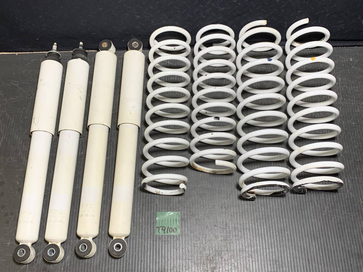 安い，お買い得 JB23W Jimny ジムニー リフトアップ サスペンション キット バネ ショック 一台分 8150672 8150674 RPG JM23W AZオフロード にも(サスペンションキット（一式）)｜売買されたオークション情報、yahooの商 サスペンションキット（一式）