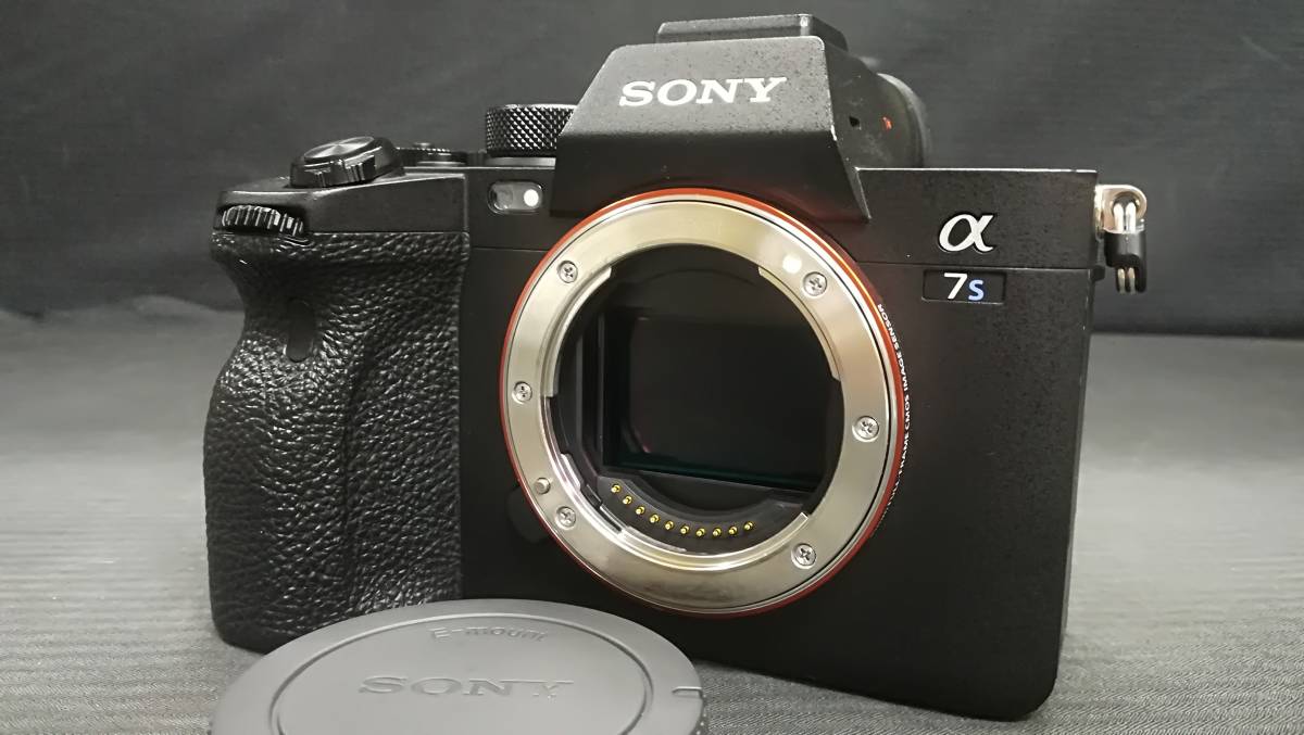 良品♪】SONY α7SⅢ ILCE-7SM3 ボディ 1210万画素 フルサイズ ミラー 