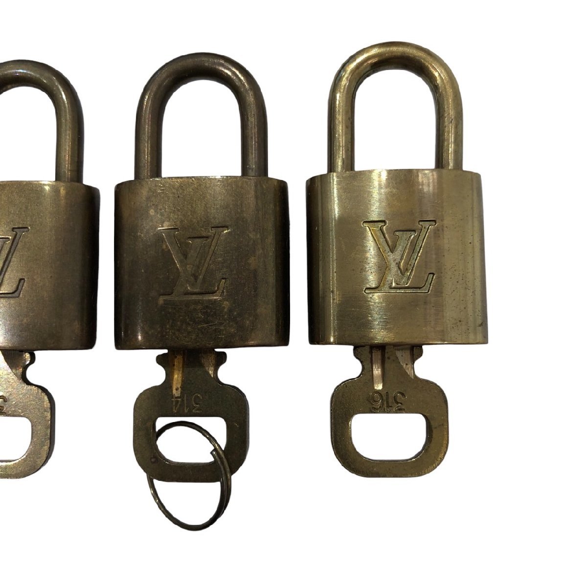 LOUIS VUITTON ルイヴィトン パドロック 220 300 301 309 310 311 312