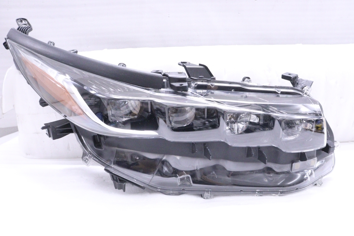 プリウスPHV ZVW52 純正 LED 右ヘッドライト ユニット KOITO 47-91