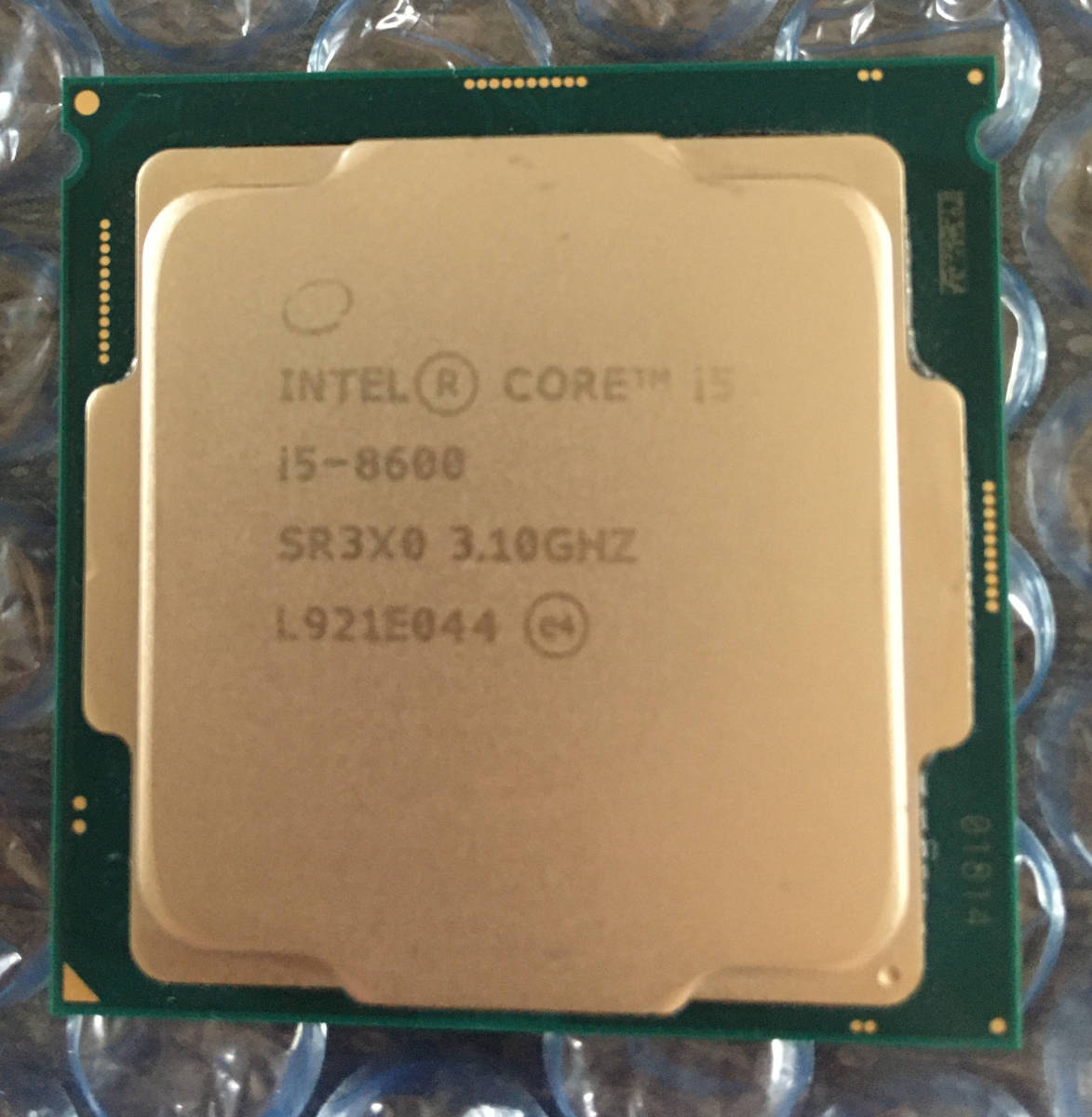 intel core i5-8600 6コア/6スレッド