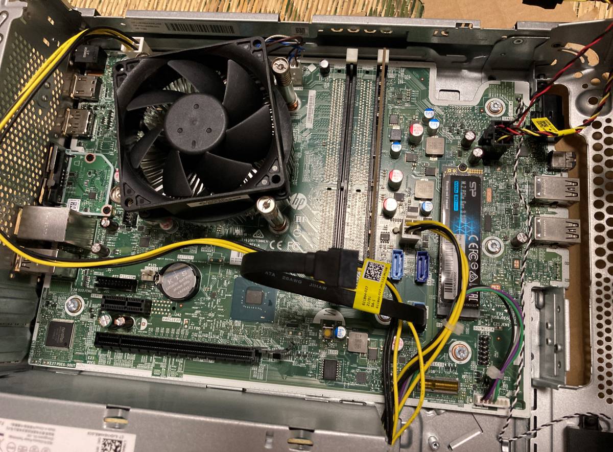 HP ProDesk 400 G7, SFF Desktop Bundled with Dual Monitor 2 x 24