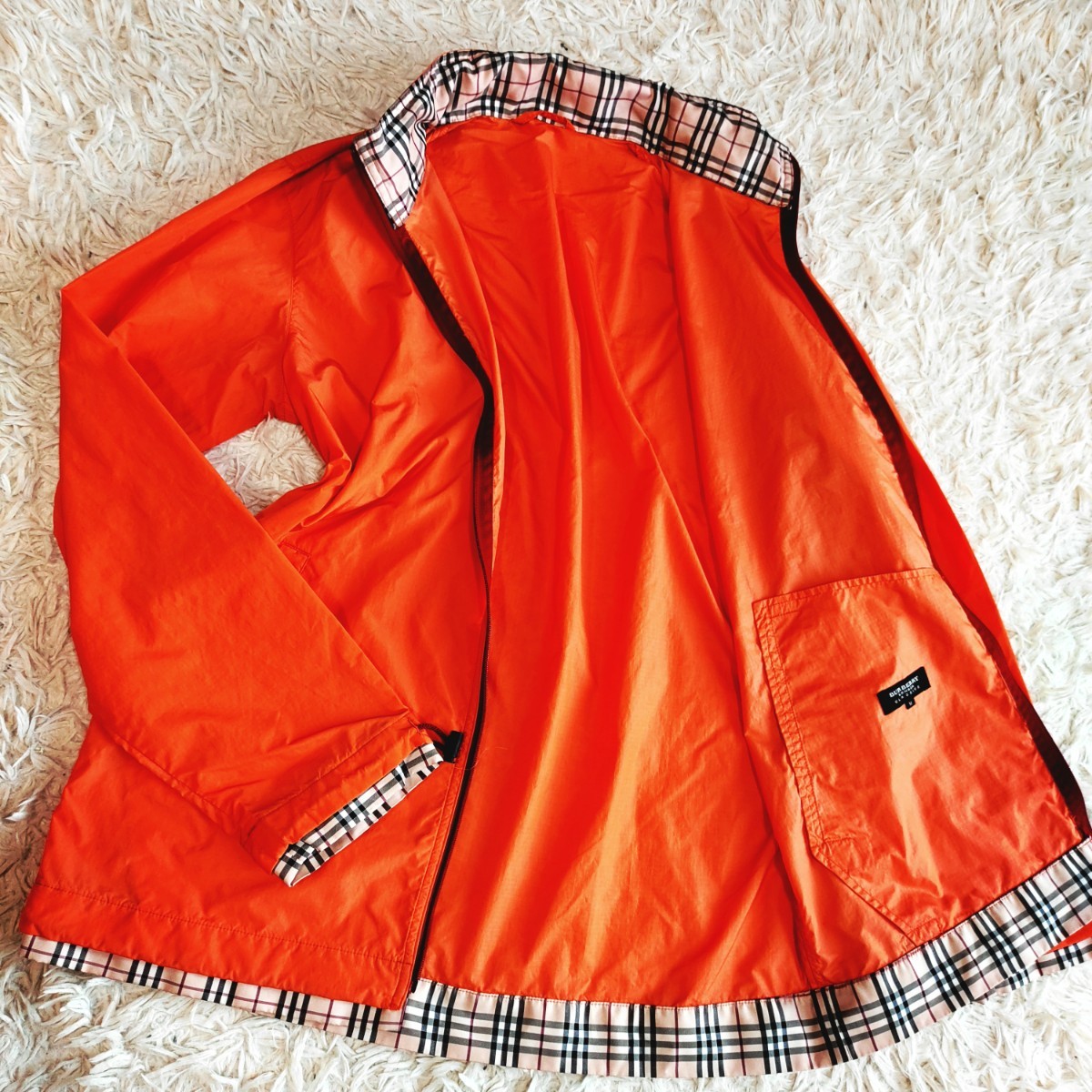 BURBERRY CLASSICS 【最高級品モデル】バーバリークラッシック スイングトップ ナイロンジャケット ブルゾン ノバチェック フード付 ゴルフ