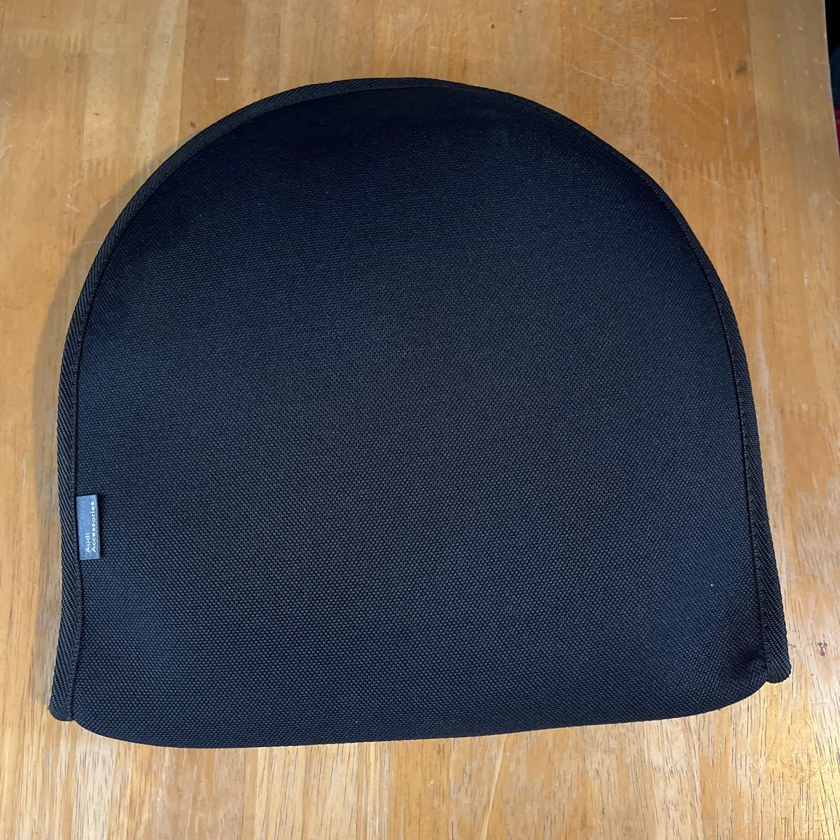 ◯audi・アウディ・Accessories・サンシェード・日除け Audi | アウディ ロゴ入 Fixing Etsy