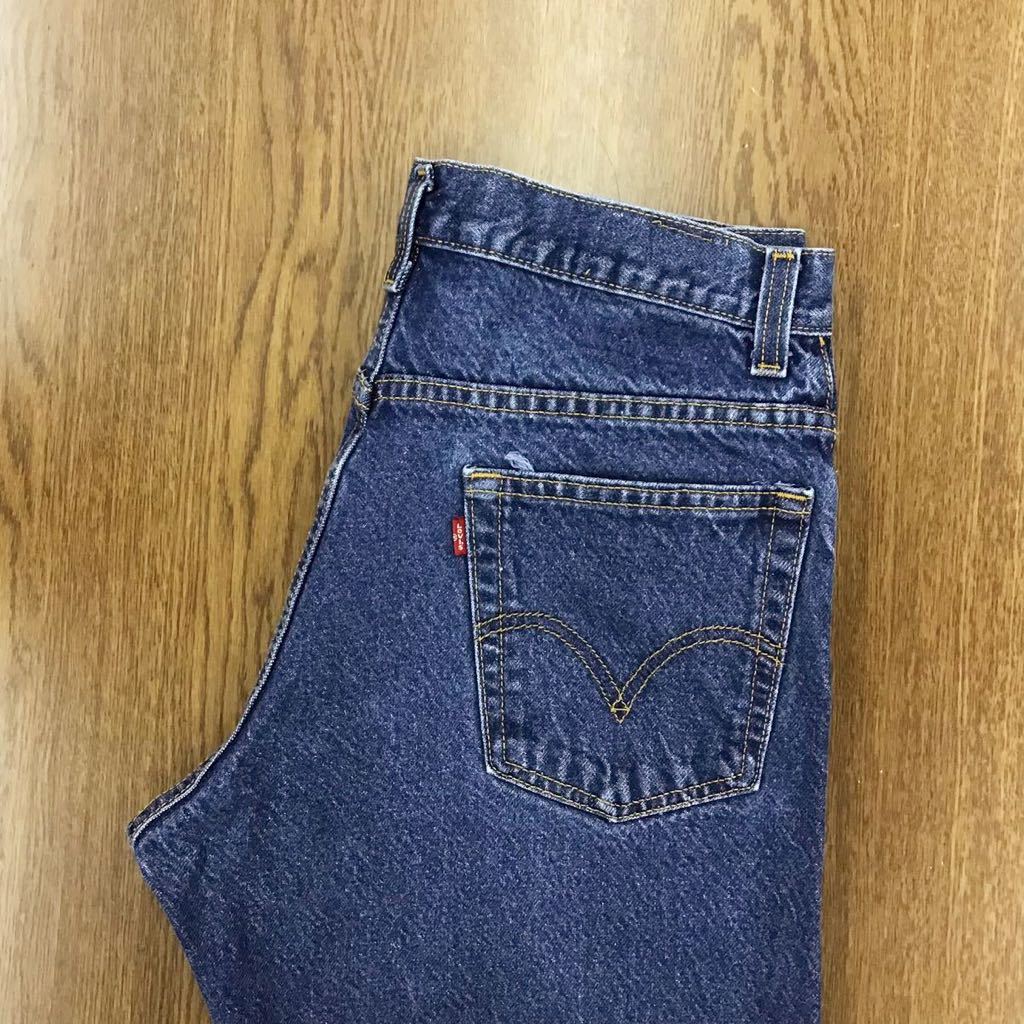 USA製 ☆ リーバイス 古着らしい風合いと色落ち♪ 501 デニムパンツ