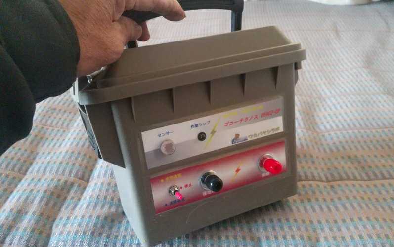 出力強化タイプ電気柵 059C電気柵制御装置｜ワカバヤシラボ