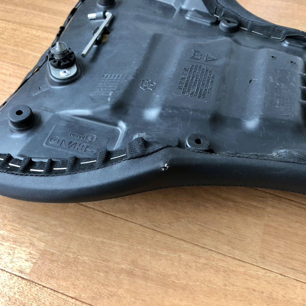 絶版】トライアンフ デイトナ675 06-12 純正オプション ゲルシート