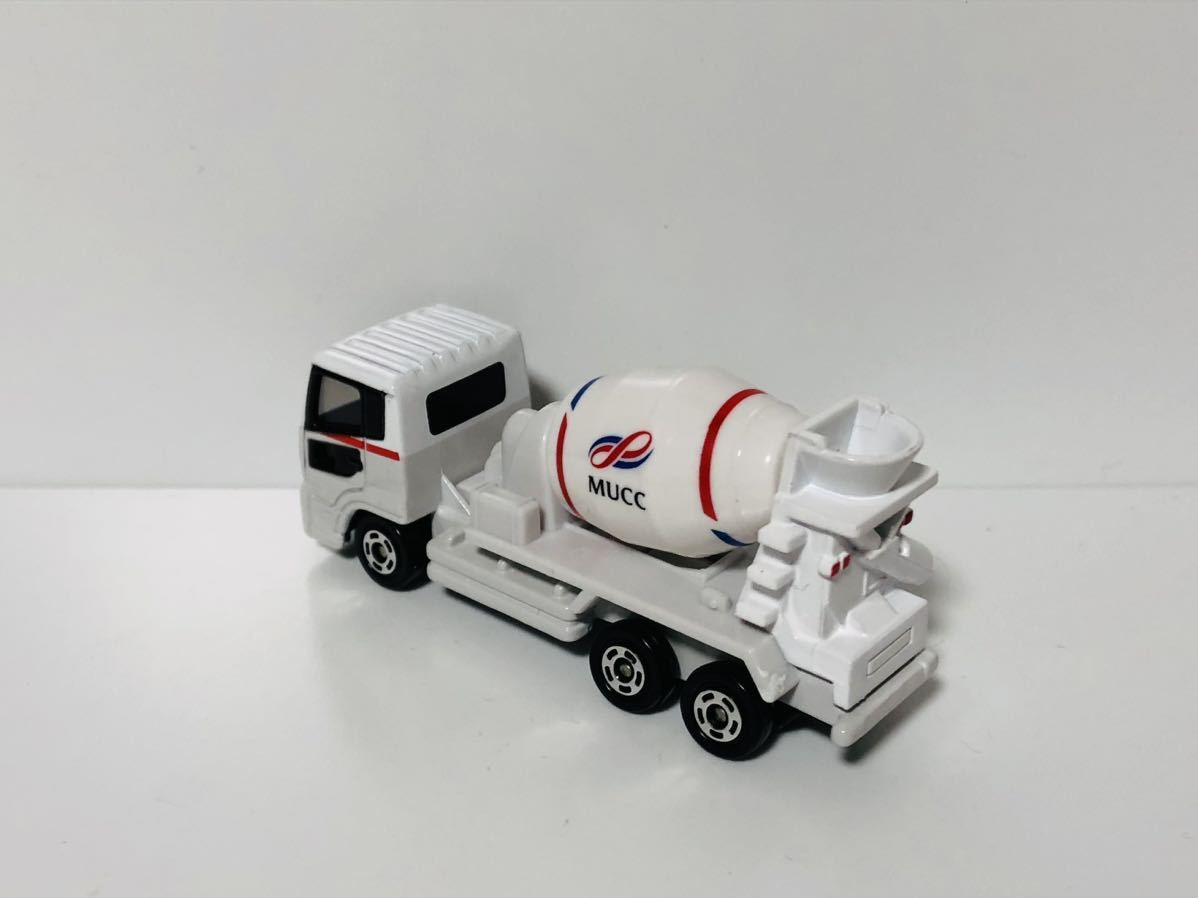 特注トミカ UBE三菱セメント ミキサー車 UDトラックス クオン 非売品の 