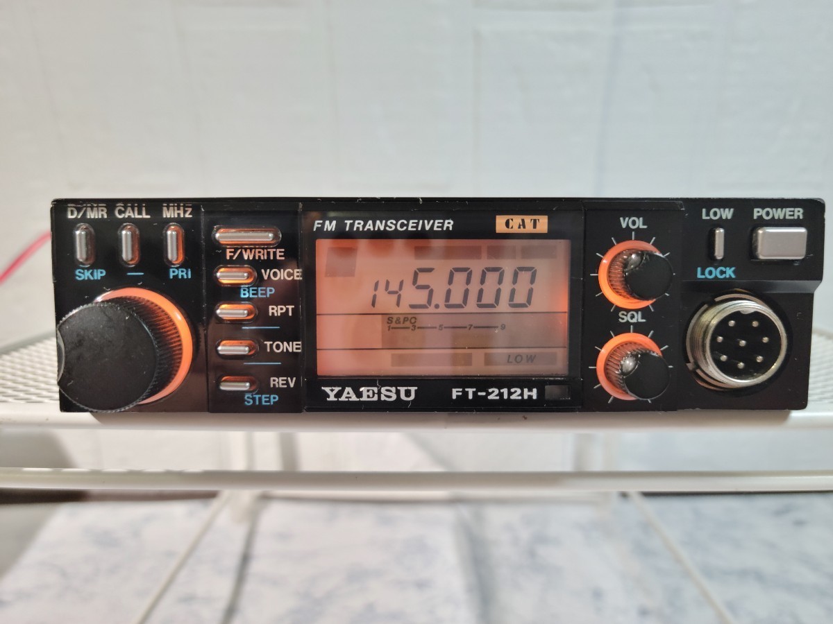 FT-212H YAESU FMトランシーバー ＆ NC-8A ＆YM-24A ☆八重洲 YAESU FT