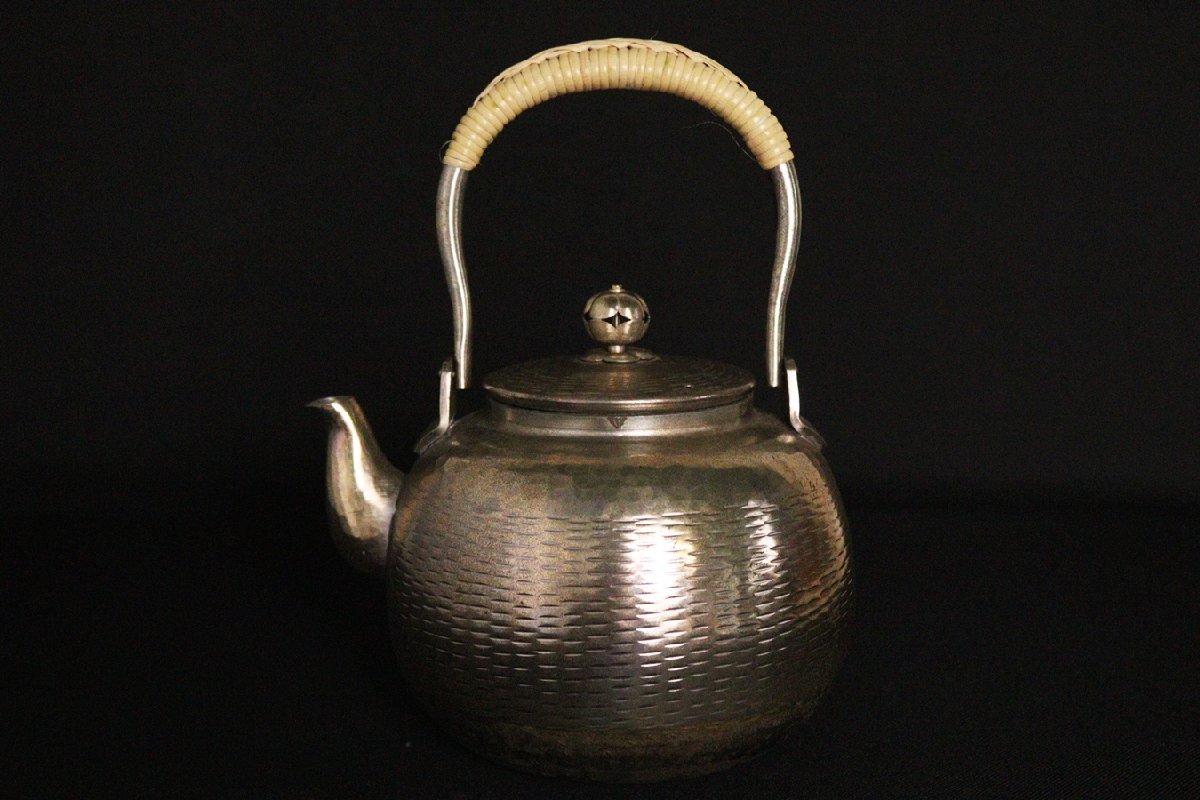 TB526茶道具 水注 薬缶 約410g◇いぶし銀？/銀瓶/槌目/水次/やかん/水屋道具/金属工芸/水屋道具/湯沸/時代/骨董/古美術/古道具タグボート