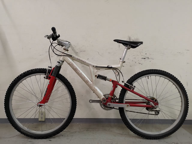 □ 1円スタート売切り!! □ PEUGEOT EXOCET VTT 905 size:17 プジョー