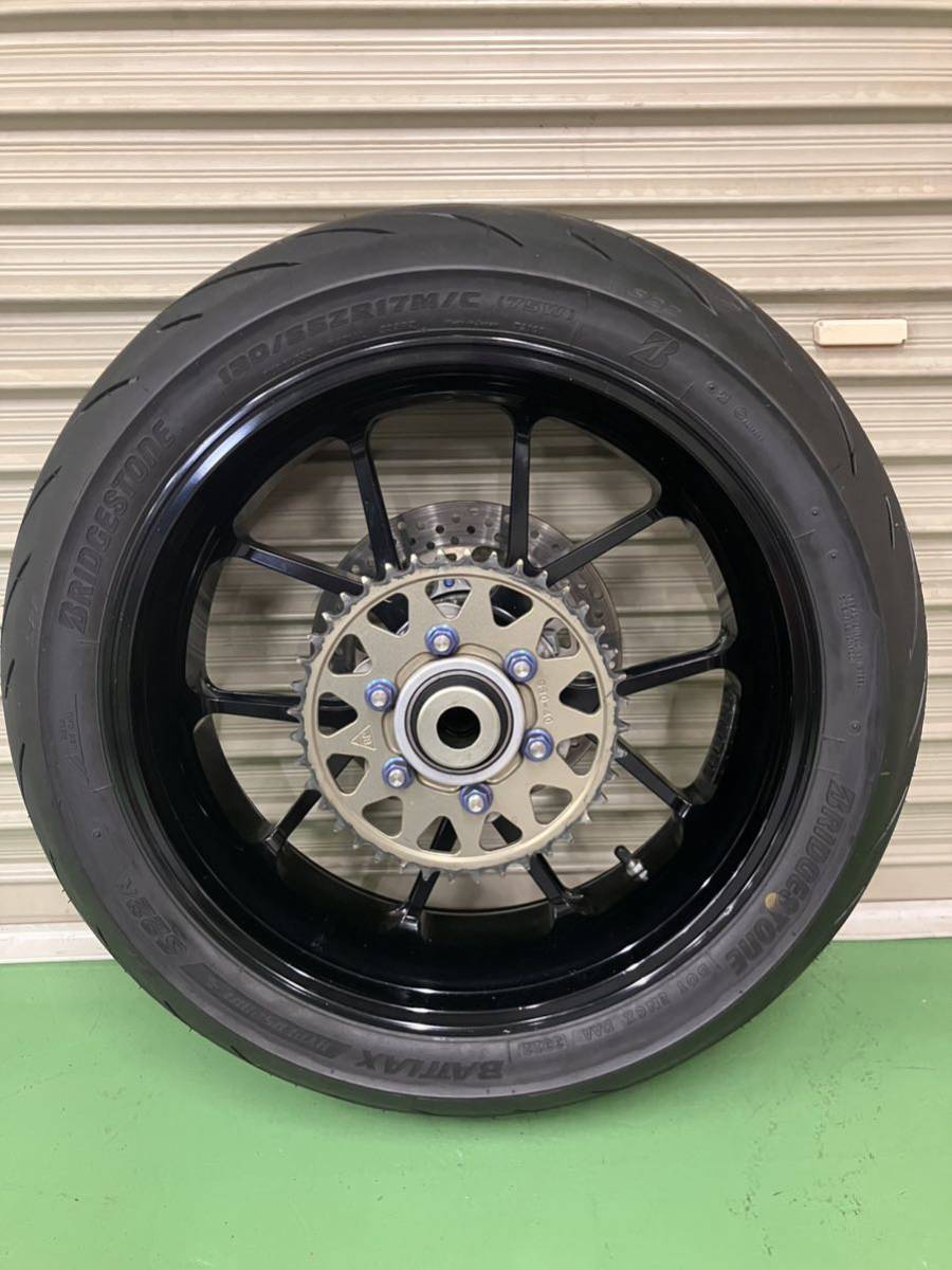 ZX 14R ZZR1400】JBマグ鍛 BITO R&D リアホイール タイヤ付き POWER