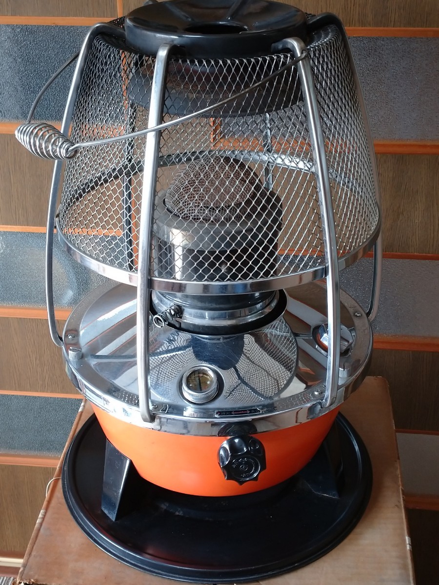 レトロ石油ストーブ 富士電機石油ストーブOSH2104形 小型石油ストーブ
