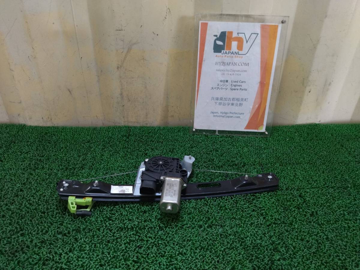 BMW　リア　ウィンドウレギュレーター　右　116i　LBA-UE16　2011　＃hyj　NSP96529