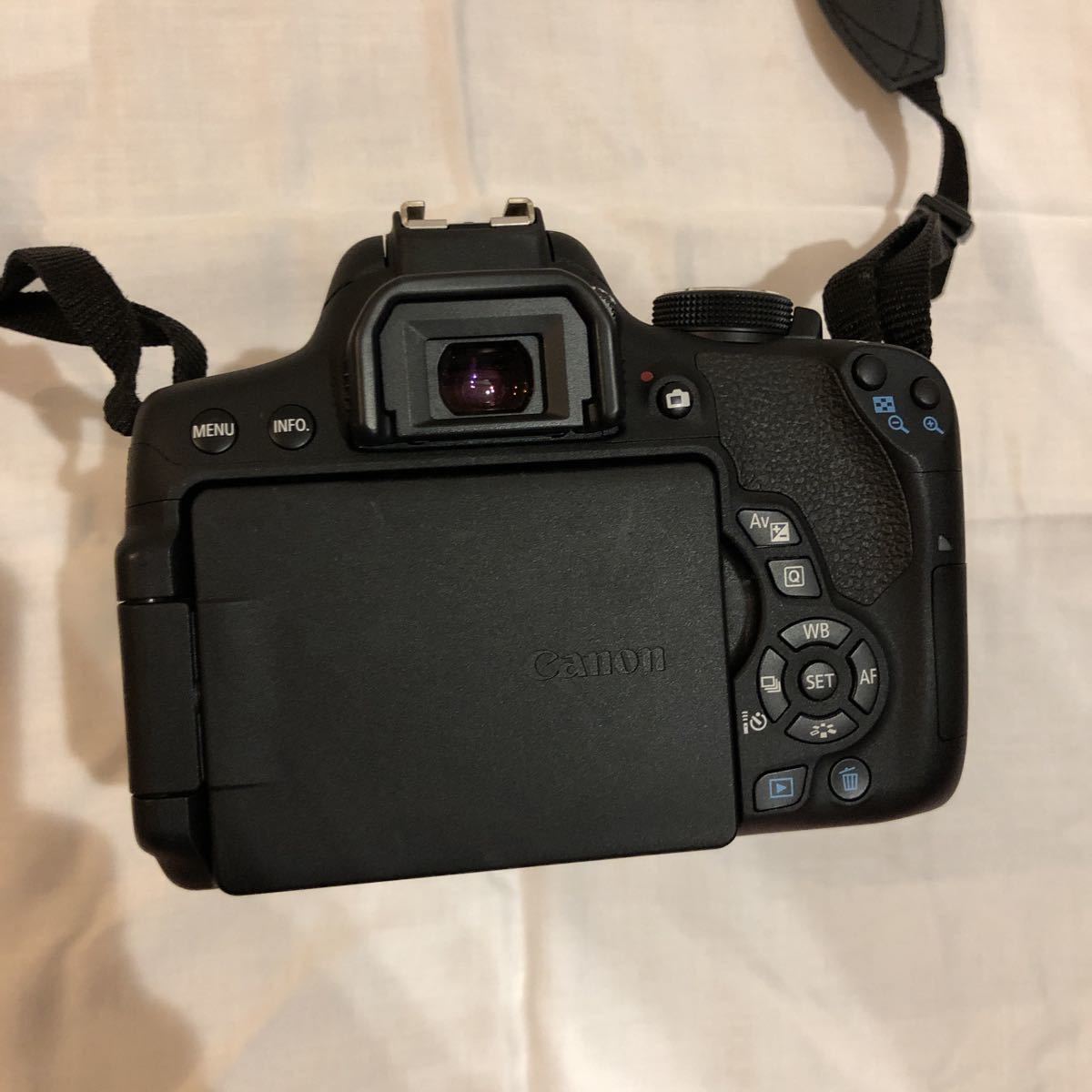 1円【動作確認済】CANON EOS Kiss X8i ダブルズームキット SDカード 