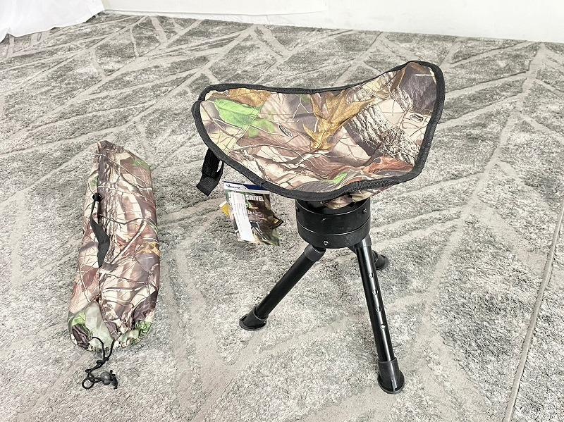 【米軍放出品】☆未使用品 三脚スイベルスツール ハンティングチェア 折りたたみ 椅子 キャンプ アウトドア (100)☆CJ2AQ
