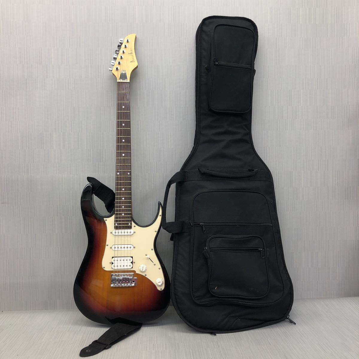 エレキギター Photo Genic フォトジェニック 中古品 シルバー エレキ