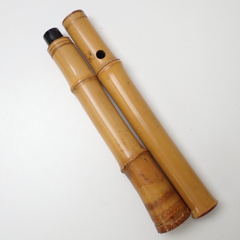 尺八 露秋 都山流 銀巻 布ケース 歌口キャップ 伝統楽器 和楽器 管楽器 笛 ☆都山流 尺八 仙秋銘 一尺八寸管 約54.5cm/約320g/歌口キャップ付き
