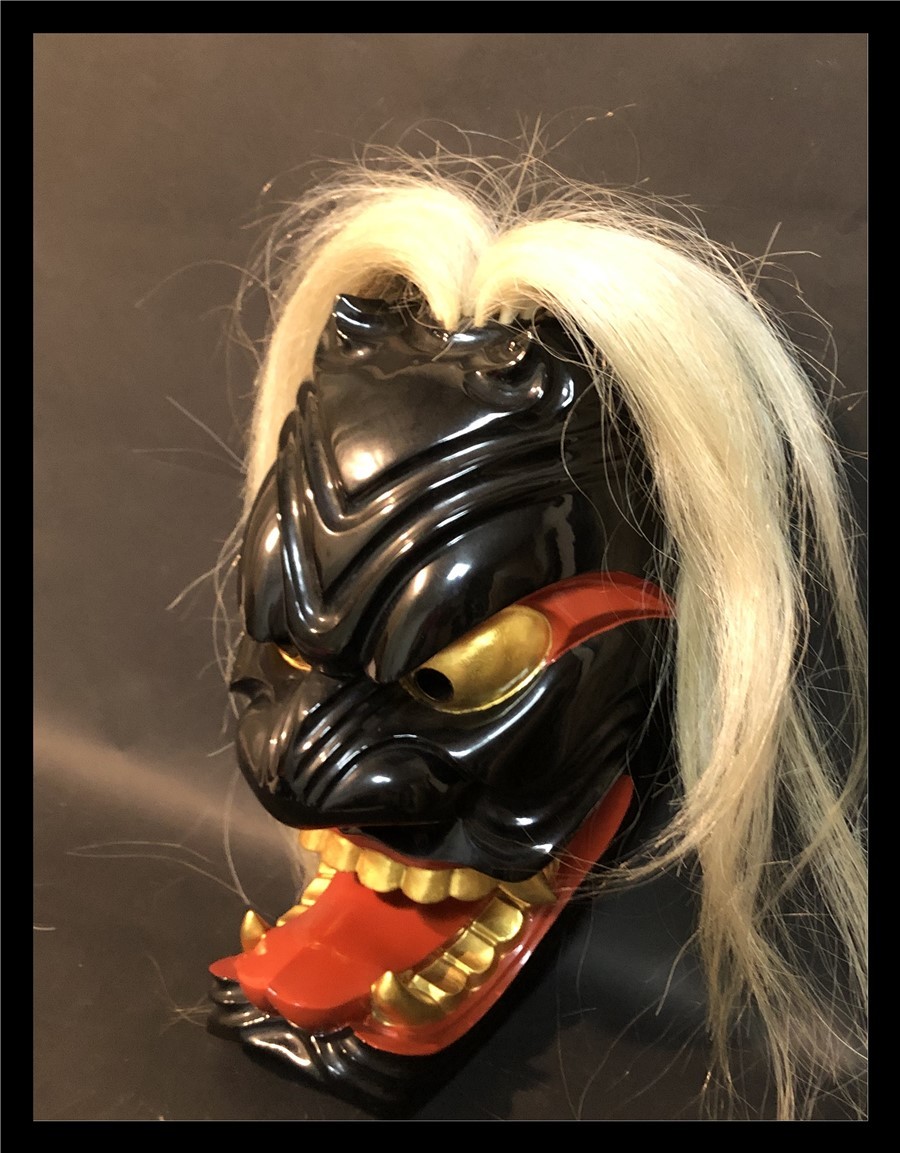 □ 梶原一龍 作 佐賀浮立面 共箱 鬼面 面浮立 般若 彫刻 マスク 能面 