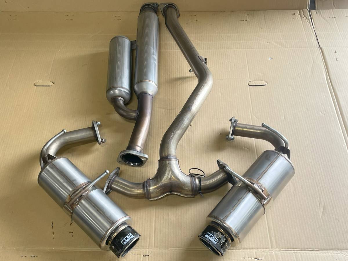 【送料込】トヨタ86 zn6 純正マフラー中間セット 送料込】トヨタ86 zn6 純正マフラー中間セット