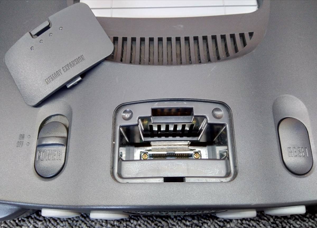 鴨BY ジャンク N64 ニンテンドー64本体 まとめ売り8台セット NUS-001 ブラック/クリアレッド/クリアブルー Nintendo 任天堂 ニンテンドー64 ジャンク 本体