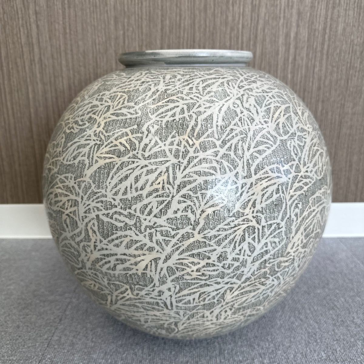 K0830】 韓国 人間国宝 申相浩 作 Shin Sang-Ho 壺 焼き物 骨董品 在銘 