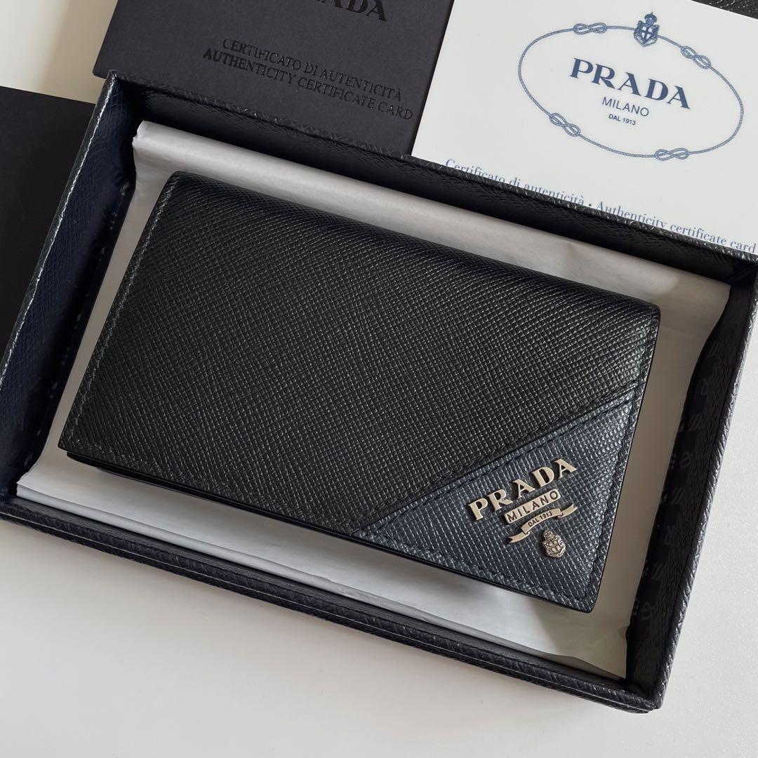 未使用・付属品完備】PRADA プラダ 名刺入れ カードケース 定期入れ