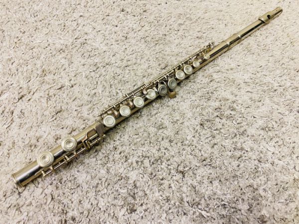 YAMAHA YFL-23 / ヤマハ フルート【ケース付き】♪ 数ある中からご覧