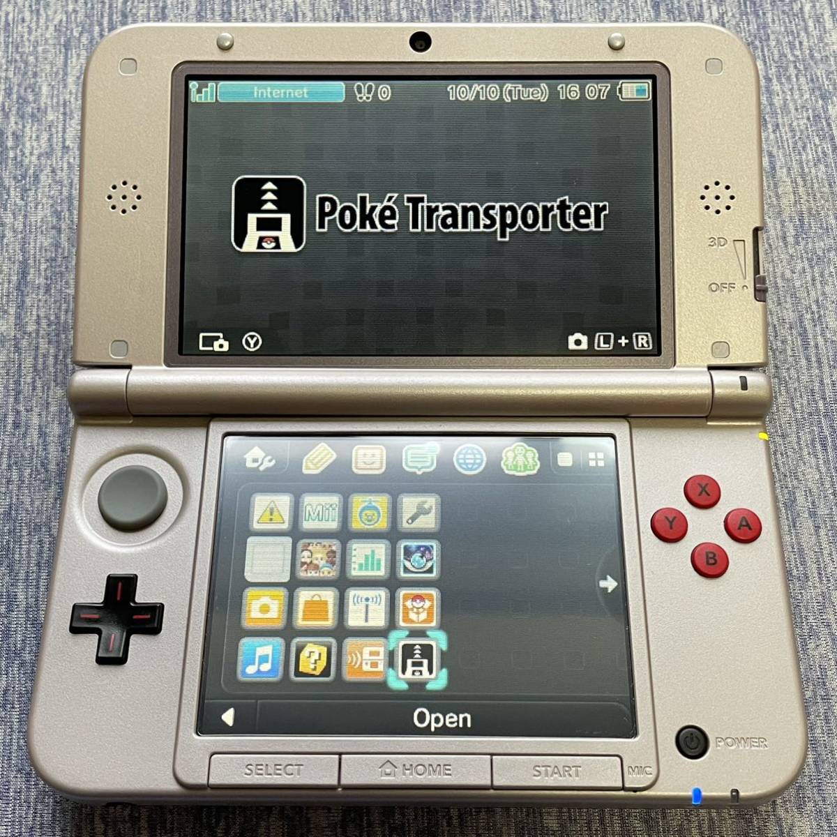 Nintendo 3DSXL Retro NES Edition 北米版 ポケモンバンク  