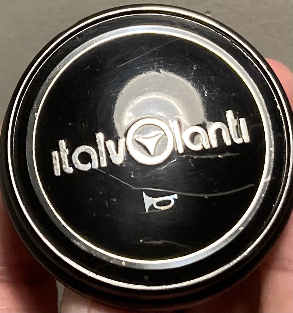 italvolantiイタルボランテ ステアリング ホーンボタン IMOLA sport