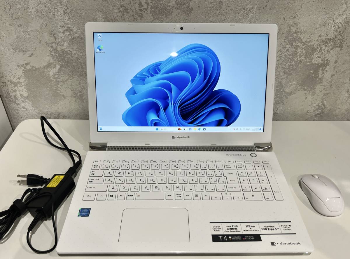 Celeron 超美品！Dynabook T4⁄L第8世代 dynabook T4 TOSHIBA 東芝 - by