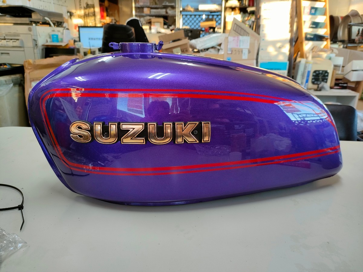 GT380 後期 純正タンク 当時物 カスタムペイント 比較的美品 (検索 