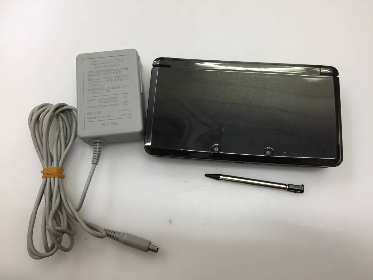Nintendo 3DS CTR-001 中古品B-9505 Nintendo 3DS CTR-001 中古品