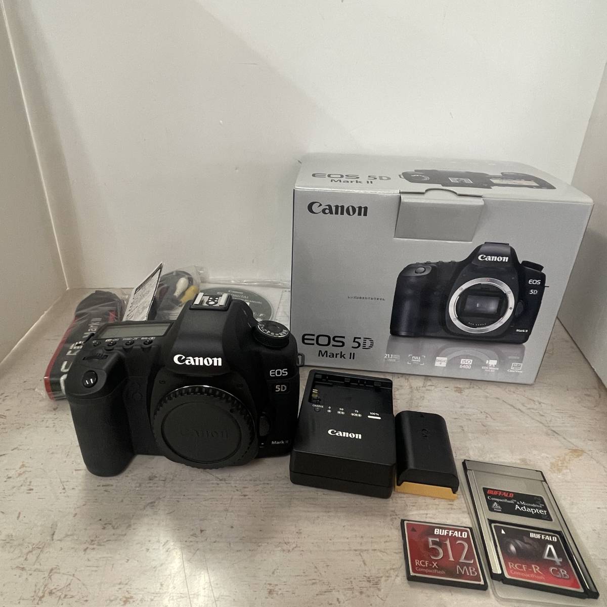  2933 使用回数少 Canon/キャノン EOS 5D Mark2 デジタル一眼レフカメラ(キヤノン)｜売買されたオークション情報、yahooの商品情報をアーカイブ公開 - オークファン キヤノン