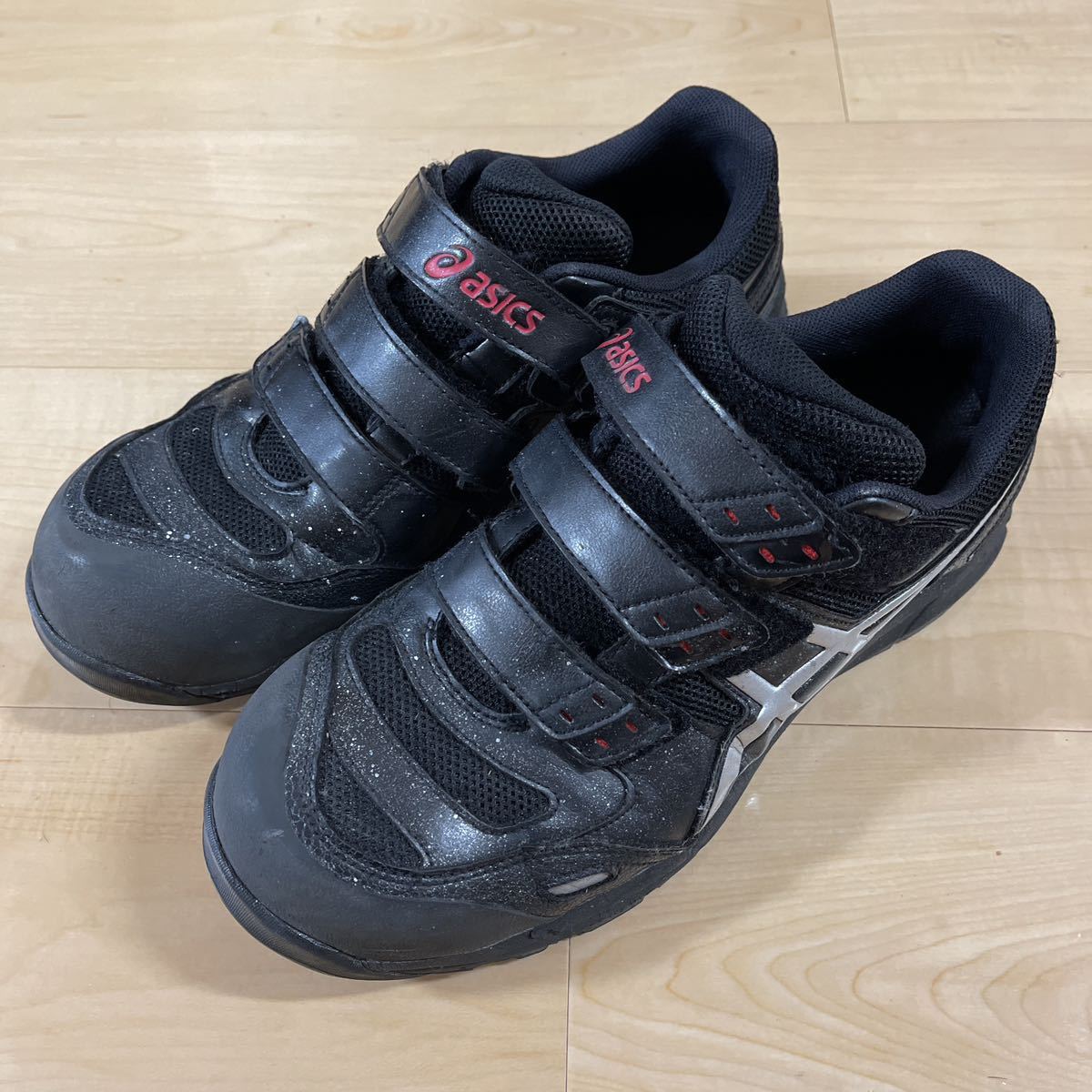 中古 アシックス 安全靴 ウィンジョブ CP102 ブラックシルバー26.0cm