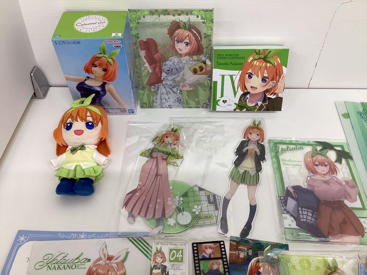 現状】五等分の花嫁 中野四葉 グッズ まとめ売り キャラ分け 缶バッジ 