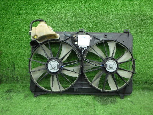 ★ 即決あり H24年 200 クラウン GRS200 電動 ファン モーター 4GR-FSE 16363-31020/16363-31010 [ZNo:05017352]