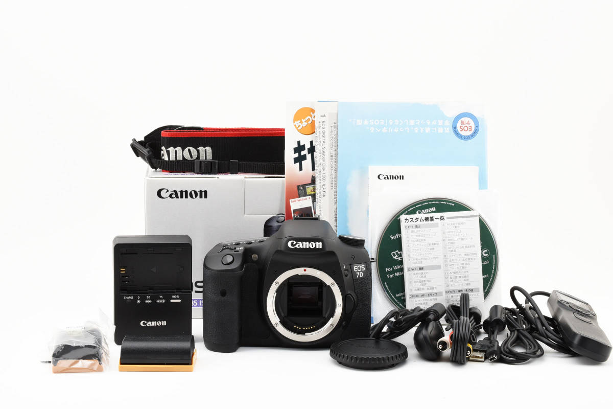 【極美品】★ Canon キヤノン EOS 7D ボディ 元箱、付属品完備 ショット3543 !! ★