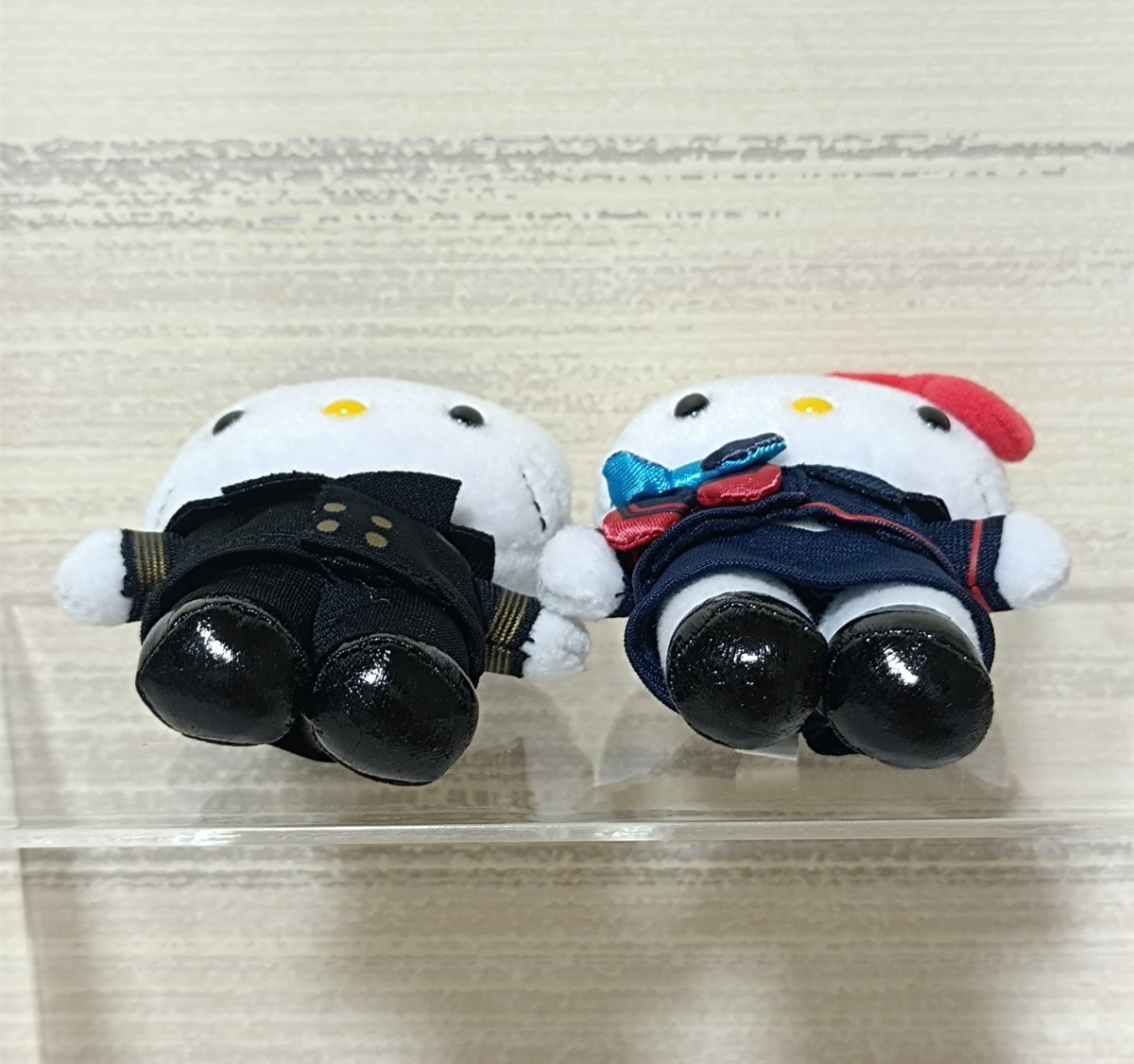 最終SALE ハローキティ & ダニエル フライトアテンダント・パイロット