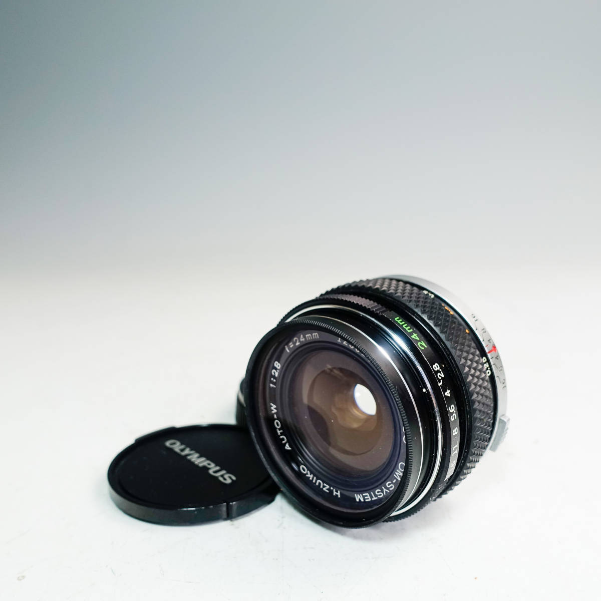 OLYMPUS オリンパス OM-SYSTEM H.ZUIKO AUTO-W 1:2.8 f=24mm 123014 レンズ カメラ用品 K3140
