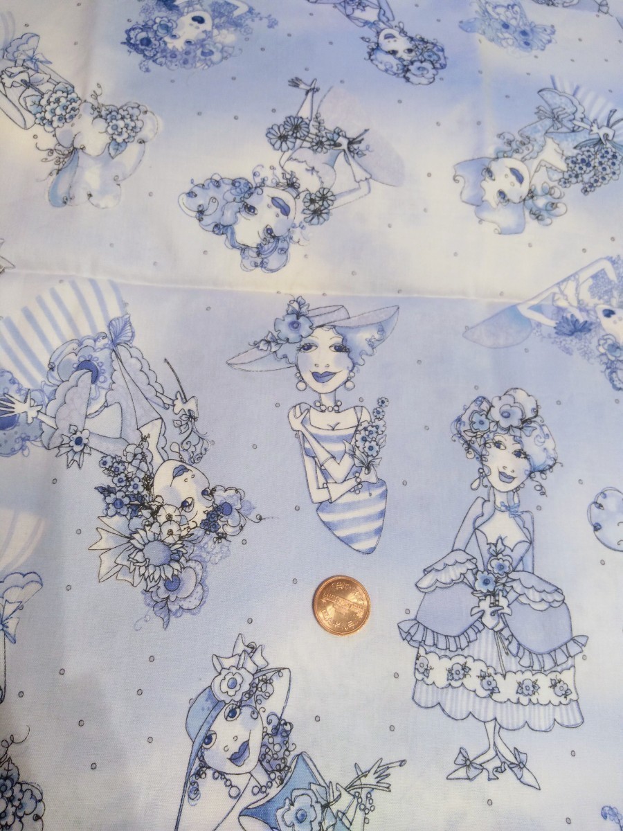 Loralie | Designs Blue Flora ロラライハリス 廃盤柄：ロラライハリス