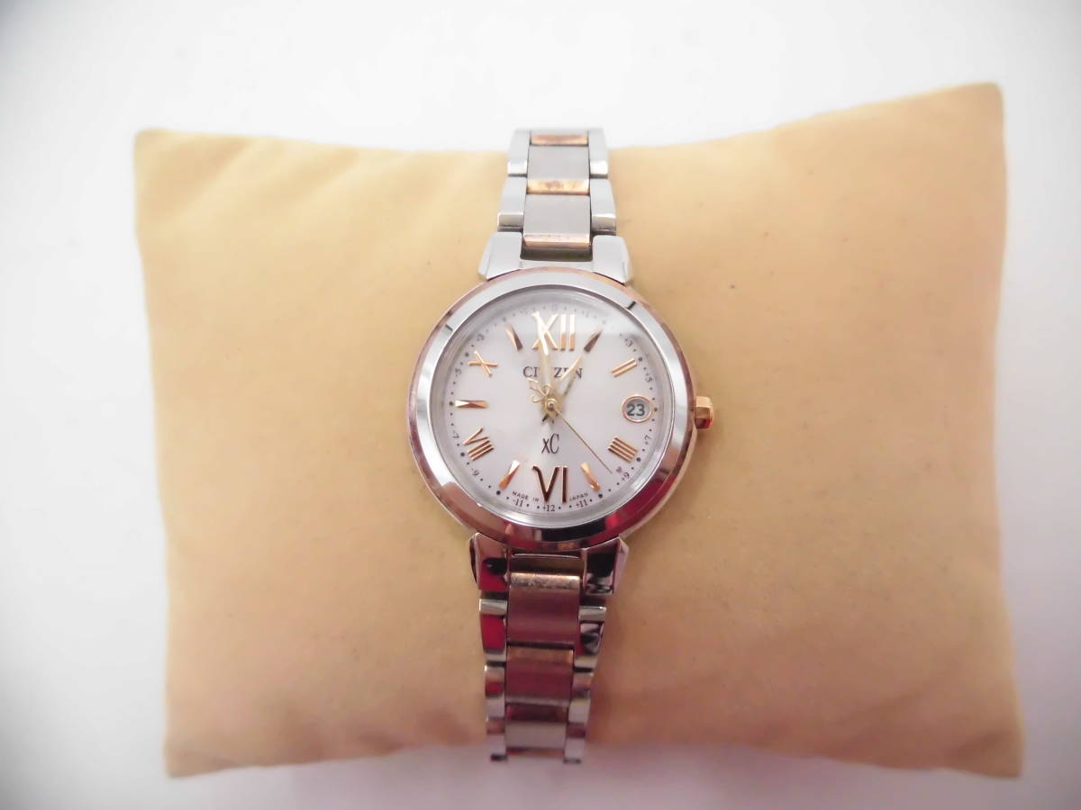 ☆ YMK92 CITIZEN シチズン レディース 腕時計 H060-T025056 xC クロスシー ソーラー電波 文字盤 シルバー系 ☆