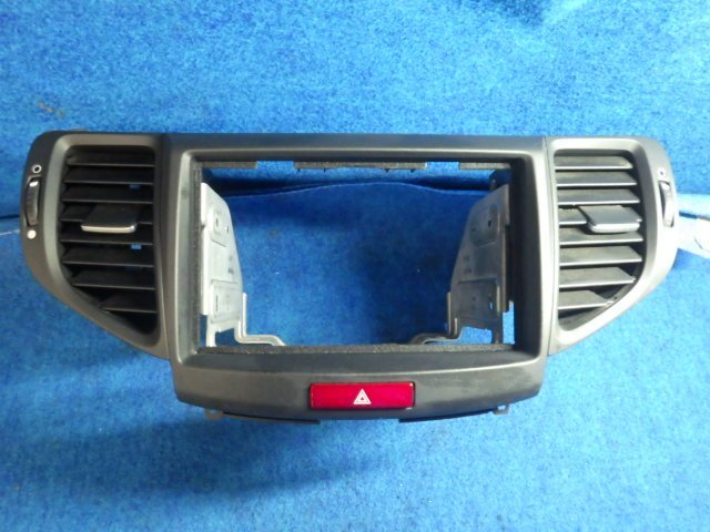 アコード　CU1　純正オーディオパネル　ブラケット付き　ハザードスイッチ付　ナビ取り付けなどに