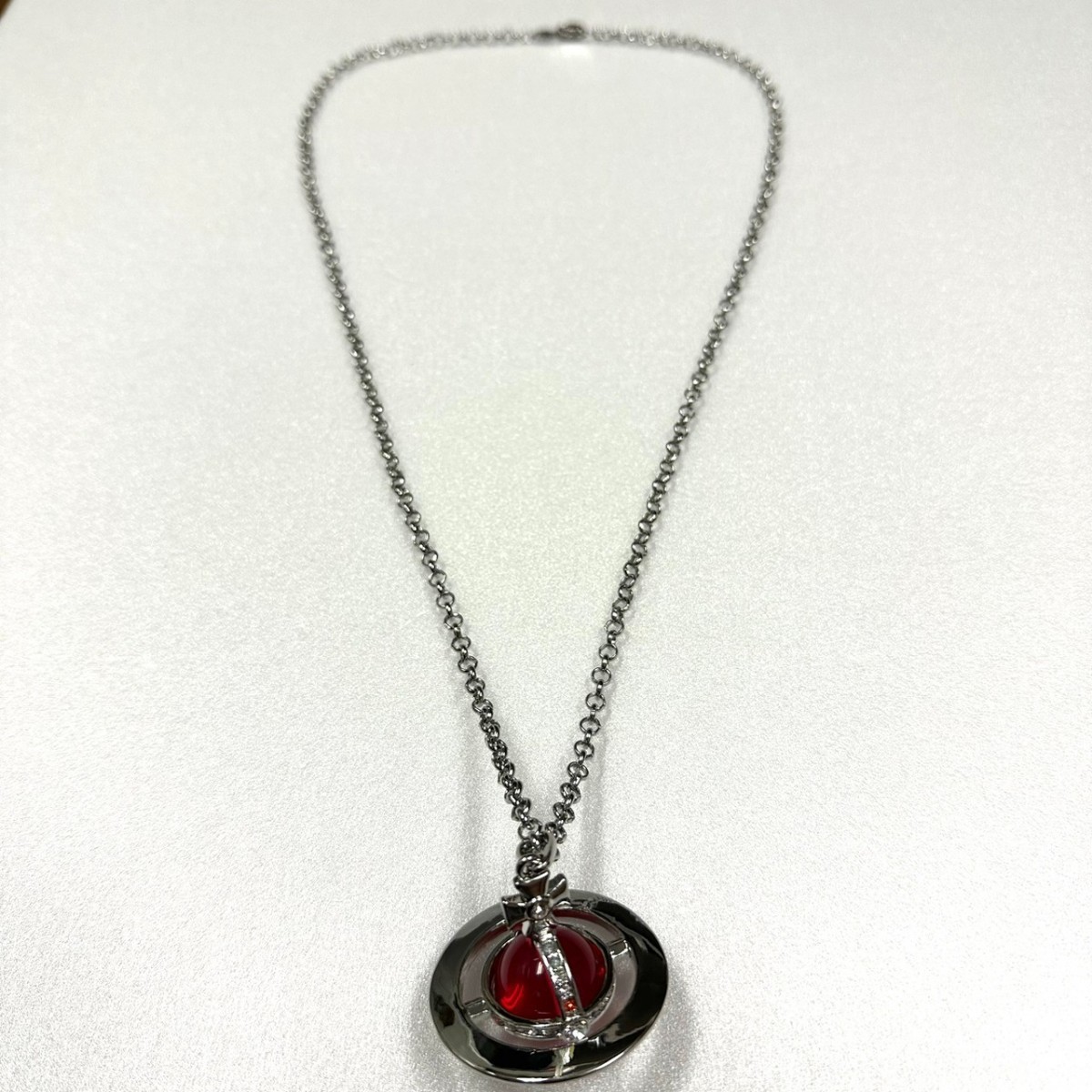 Vivienne Westwood ヴィヴィアンウエストウッド オーブ ネックレス